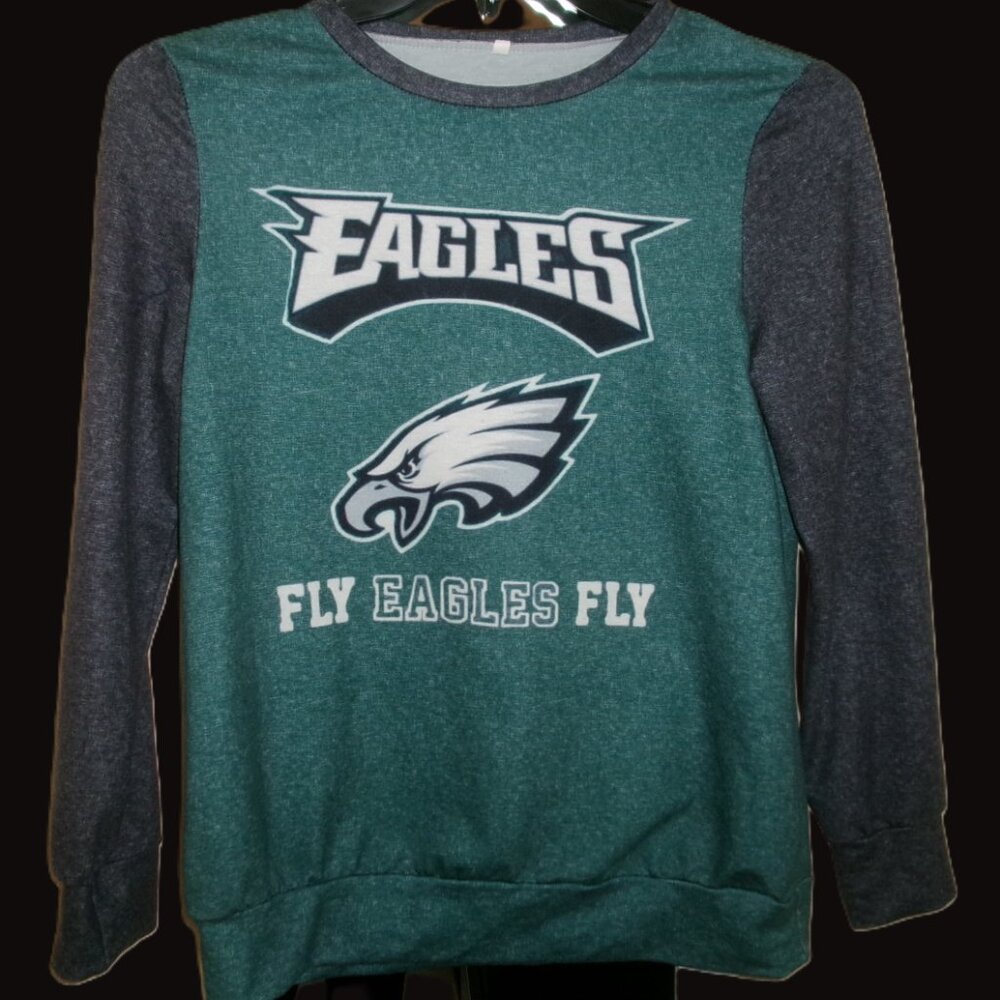 Philadelphia Eagles Men's Black & Green Shirt-Small